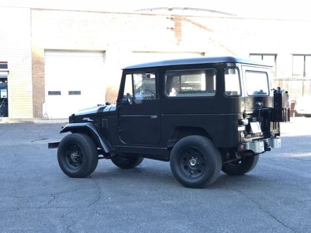 1973 Toyota Land Cruiser FJ40 - photo 4