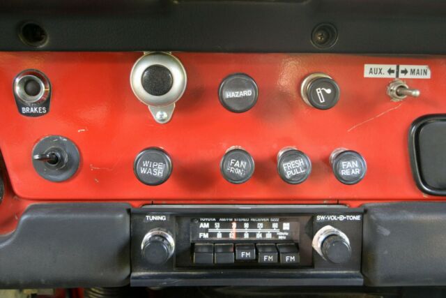 1973 Toyota Land Cruiser FJ40 4x4 - photo 12
