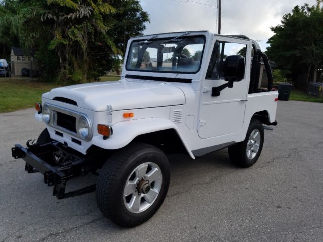 1973 Toyota FJ Cruiser