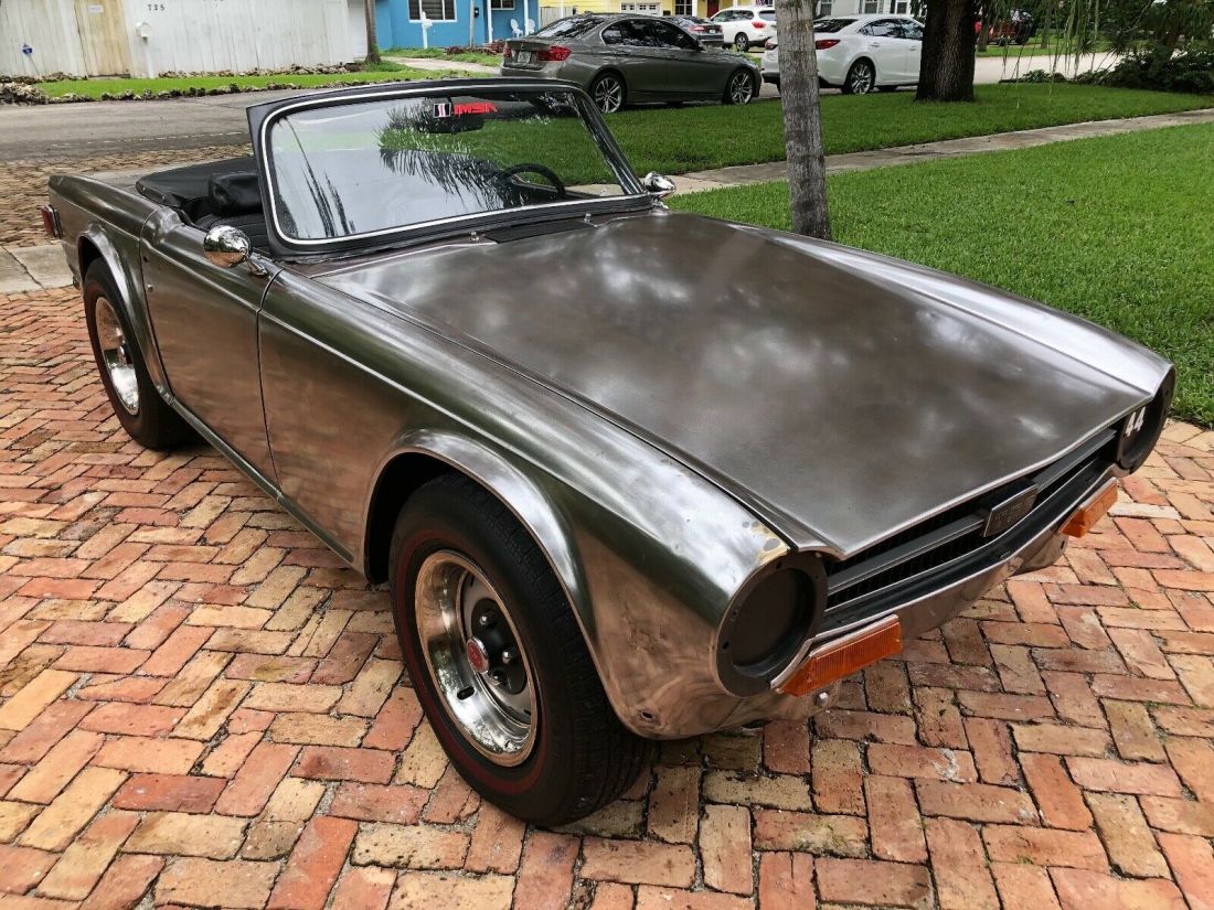 1973 Triumph TR-6 2 door 1973 Triumph TR-6