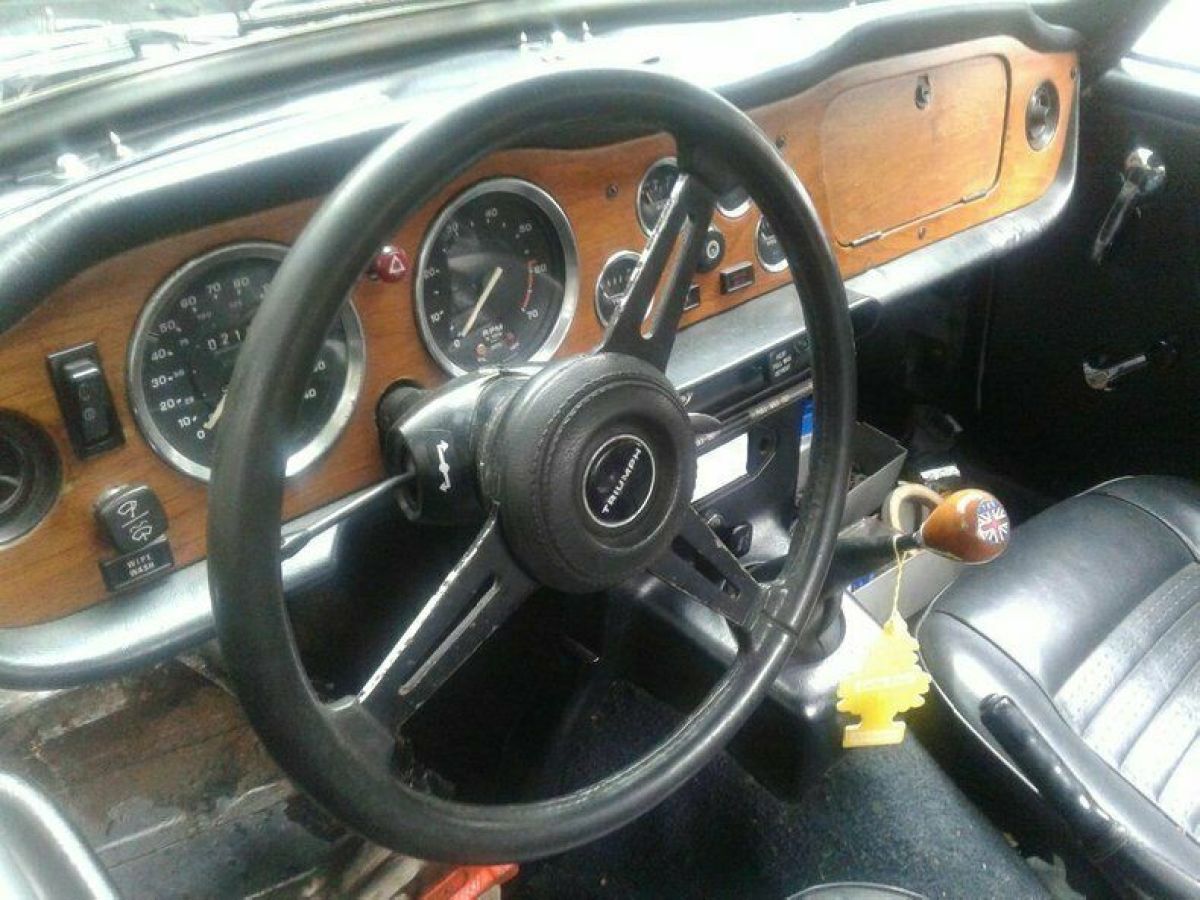 1973 Triumph TR6 Convertible - photo 9