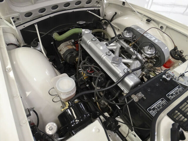 1973 Triumph TR-6 Roadster - photo 10