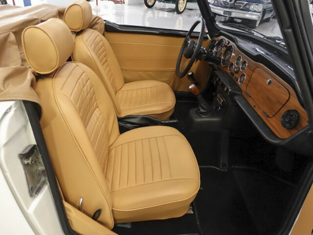 1973 Triumph TR-6 Roadster - photo 7