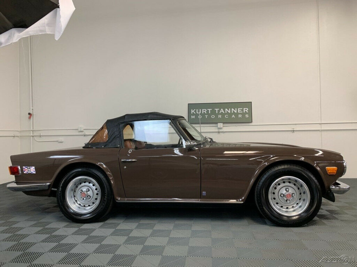 1973 Triumph TR-6 1973 TRIUMPH TR-6. SIENNA BROWN. - photo 12