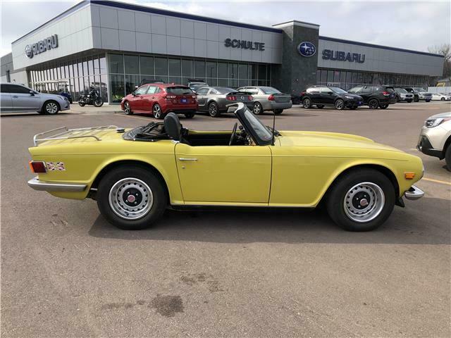 1973 TRIUMPH TR6 0 Yellow Convertible MANUAL 1973 Triumph TR-6 --