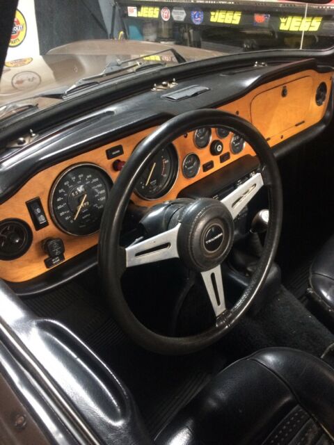 1973 Triumph TR-6 - photo 2
