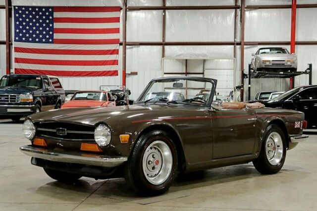 1973 Triumph TR6 7353 Miles Sienna Brown Convertible 2.5L Inline 6 4-Speed Manu 1973 Triumph TR-6 --