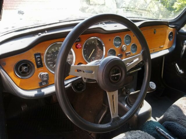 1973 Triumph TR-6 Convertible - photo 9