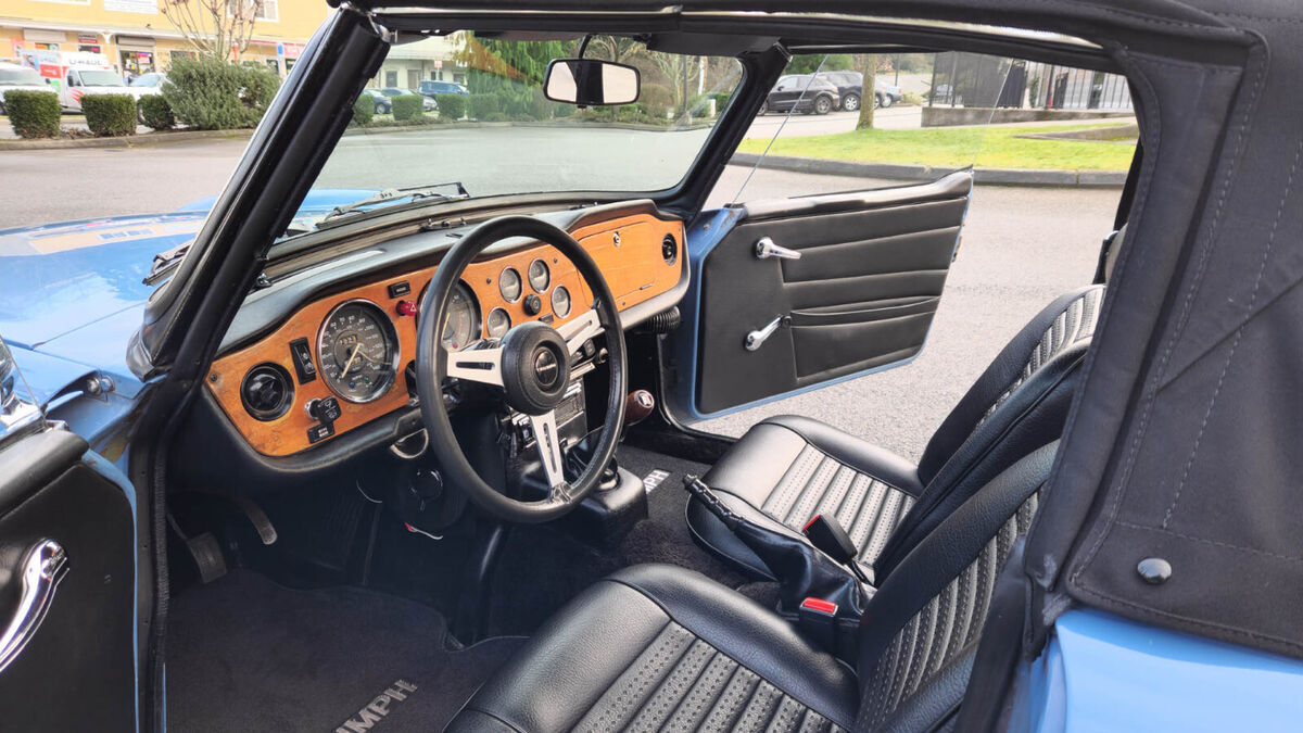 1973 Triumph TR-6 Roadster "RARE" - photo 10