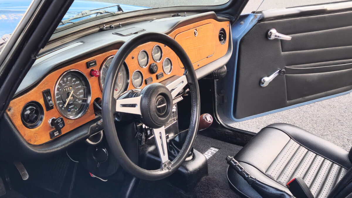 1973 Triumph TR-6 Roadster "RARE" - photo 11