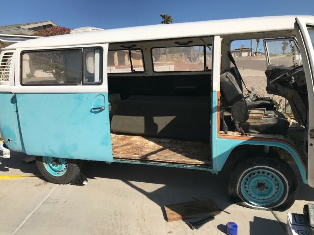 1973 Volkswagen Bus/Vanagon - photo 4