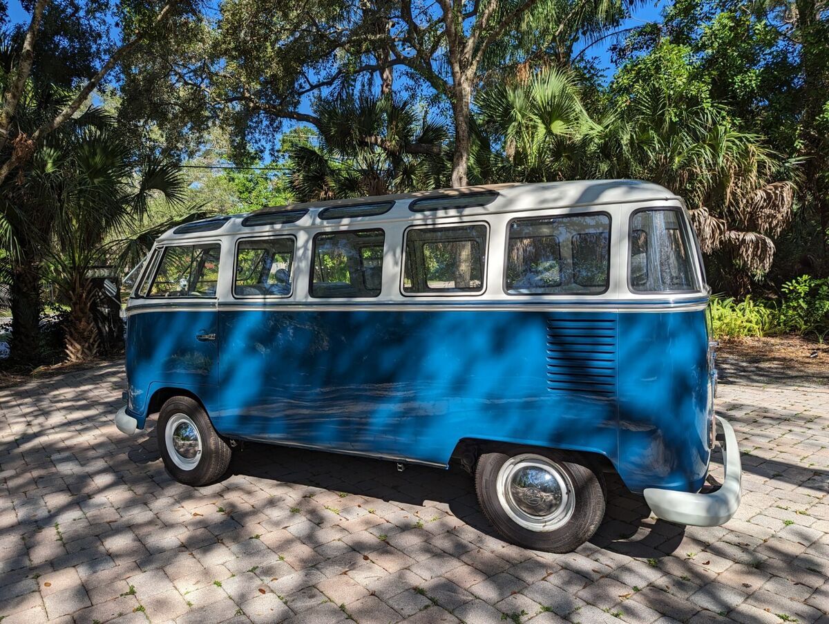 1973 Volkswagen Bus/Vanagon Deluxe Samba 23 Window - photo 3