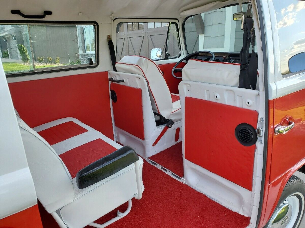1973 Volkswagen Bus Bus - photo 12
