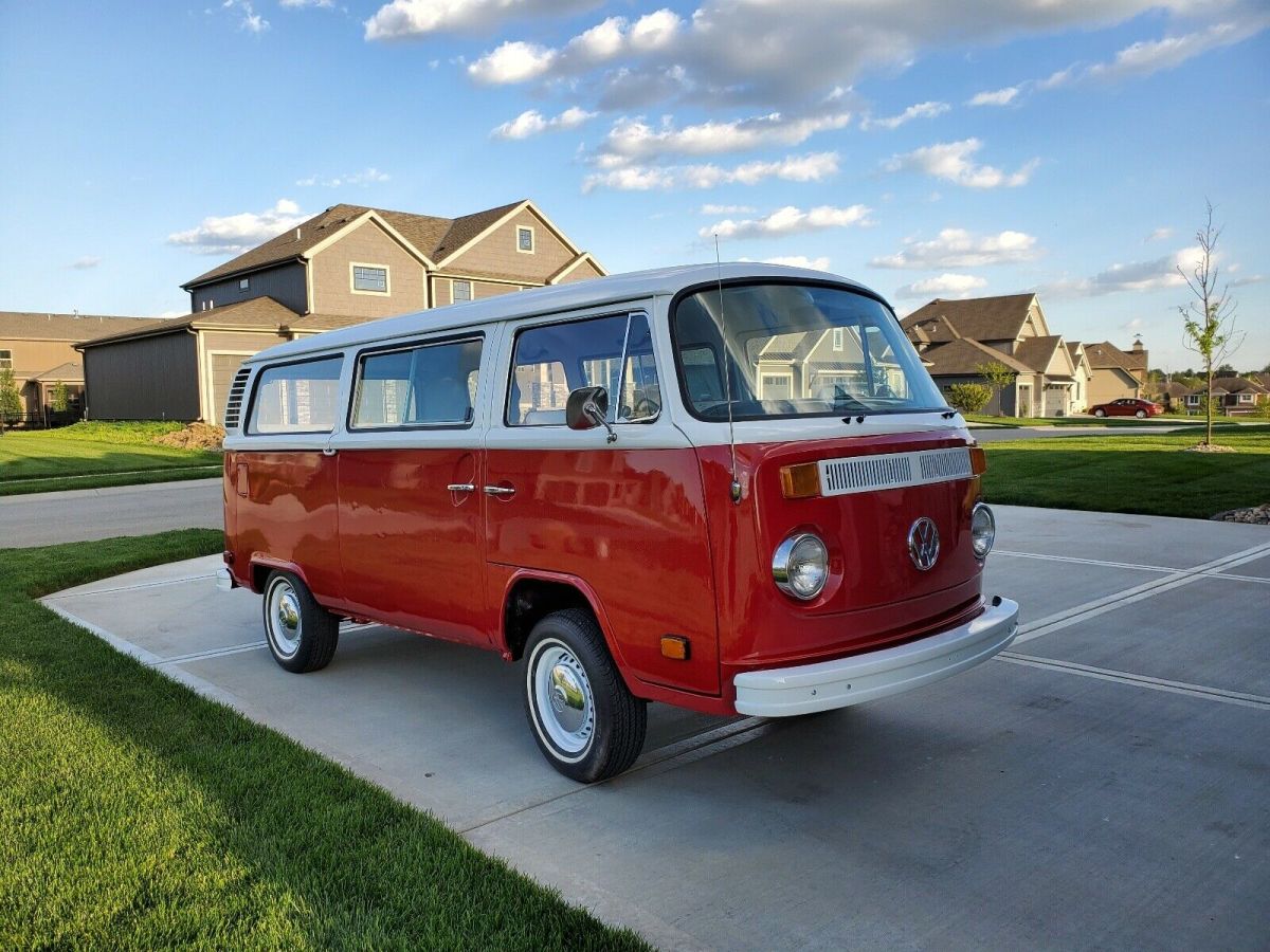1973 Volkswagen Bus Bus - photo 2