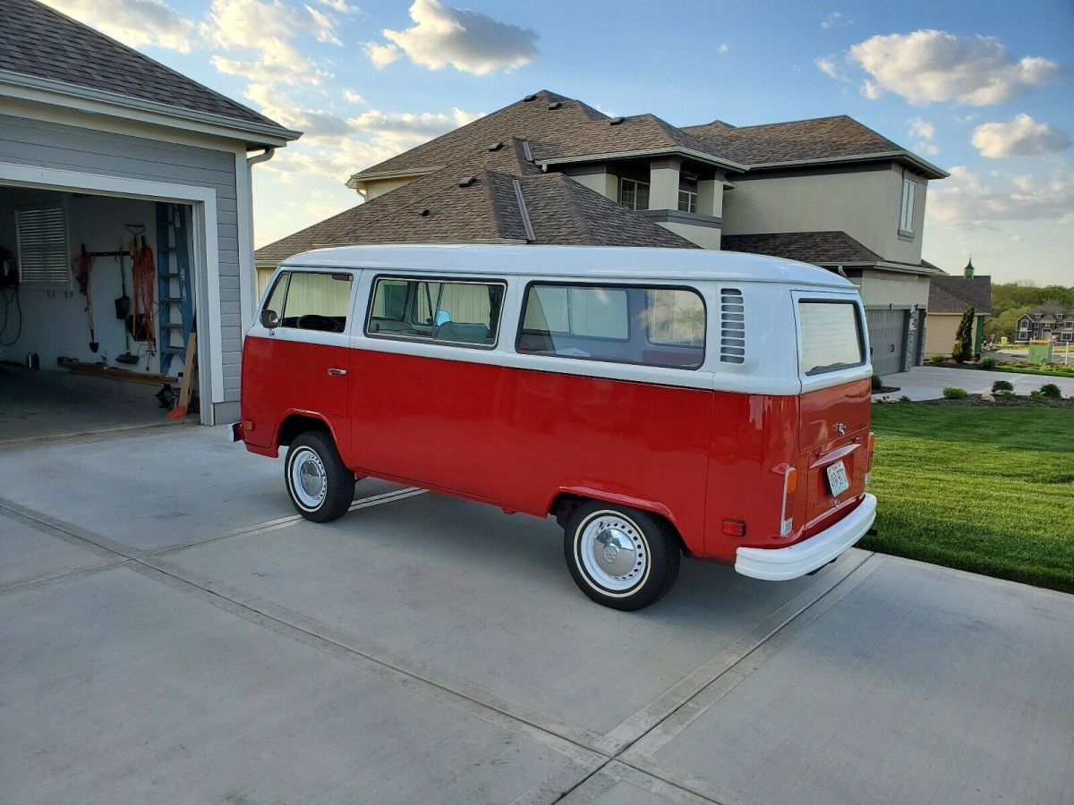 1973 Volkswagen Bus Bus - photo 4