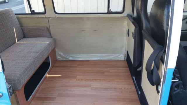 1973 Volkswagen Bus/Vanagon With folding rear seat/bed - photo 10