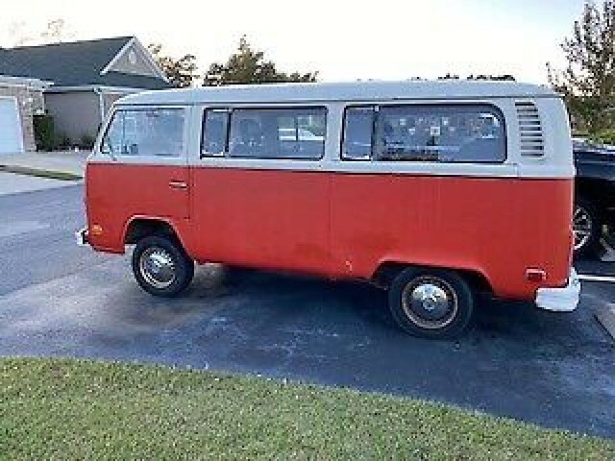1973 Volkswagen Bus/Vanagon 1973 Volkswagen Bus/Vanagon