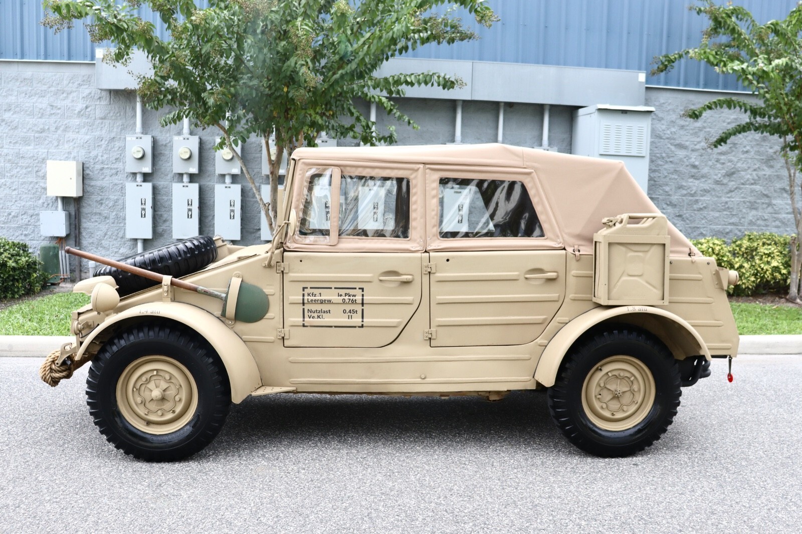 1973 Volkswagen Kubelwagen WWII Military Type 82 Replica - photo 4