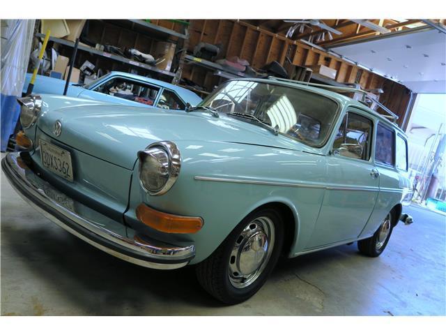 1973 VOLKSWAGEN SQUAREBACK 12000 Miles BLUE 1600 FUEL INJECTED 1973 Volkswagen SQUAREBACK