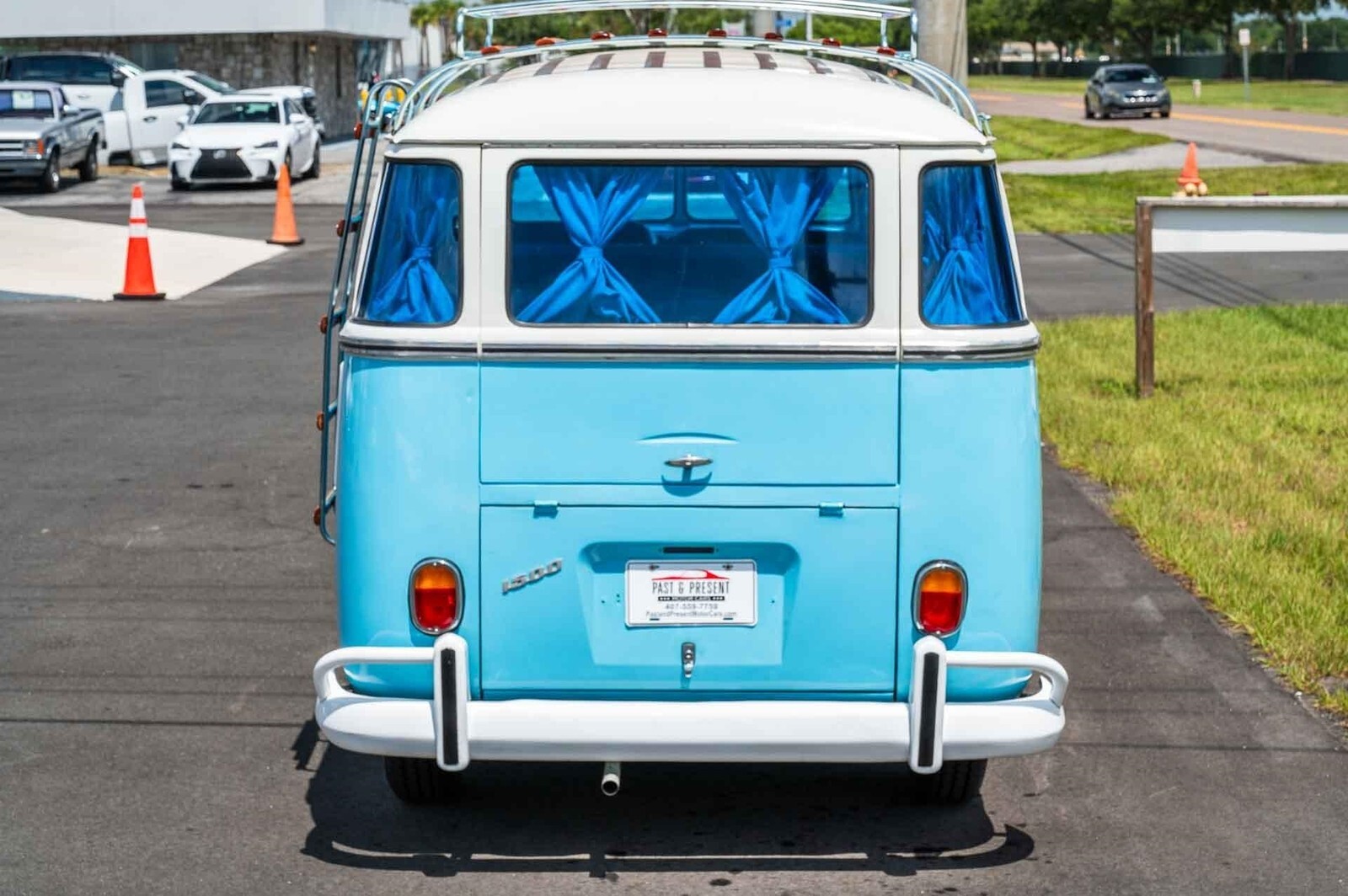 1973 Volkswagen Transporter Bus Rebuilt Motor - photo 5