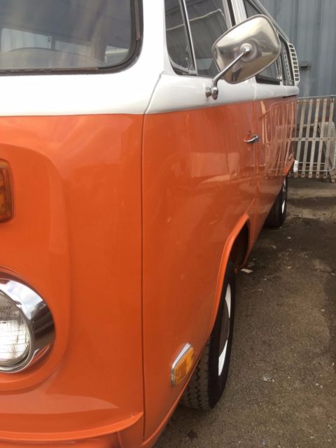 1973 Volkswagen Bus/Vanagon SUNROOF -RARE AUTOMATIC TRANSMISSION - photo 6