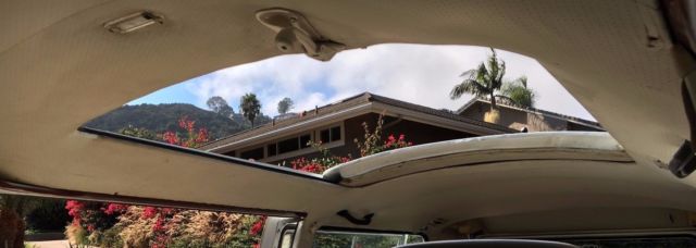 1973 Volkswagen Bus/Vanagon SUNROOF -RARE AUTOMATIC TRANSMISSION - photo 9