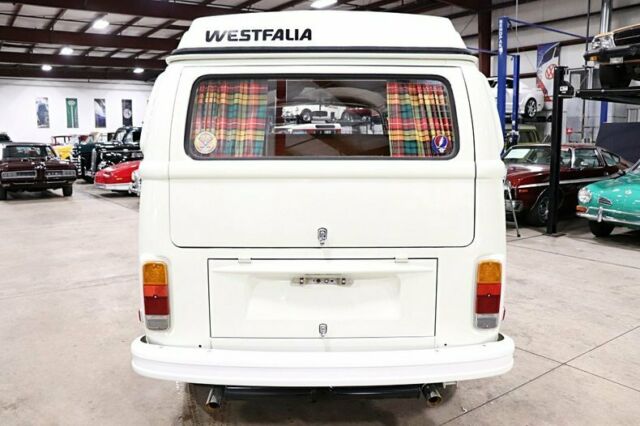 1973 Volkswagen Bus/Vanagon -- - photo 4