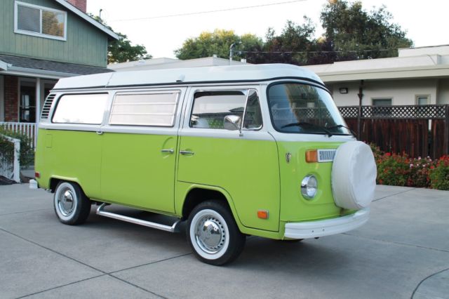 1973 Volkswagen Westfalia, Ravenna Green, Mechanically perfect Restoration 1973 Volkswagen Bus/Vanagon Westfalia