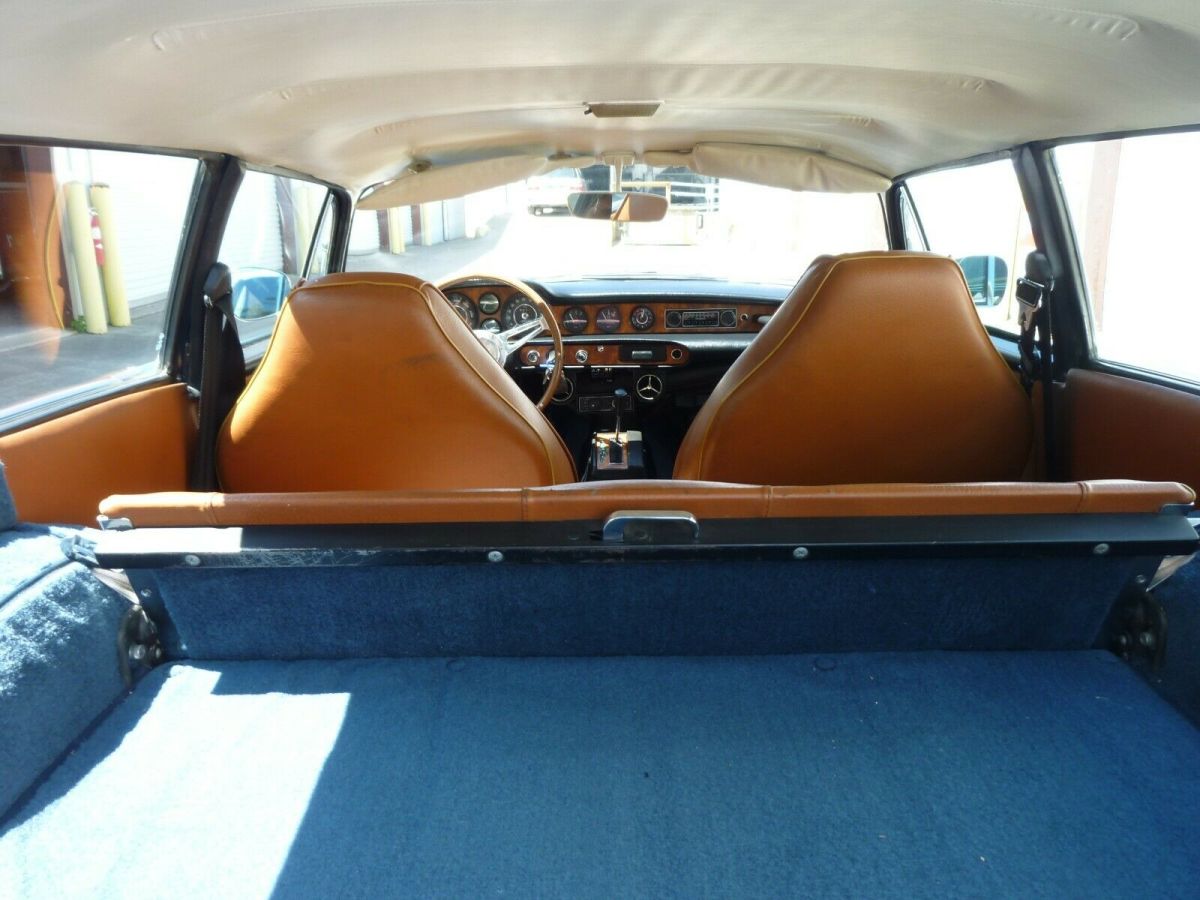 1973 Volvo 1800ES - photo 11