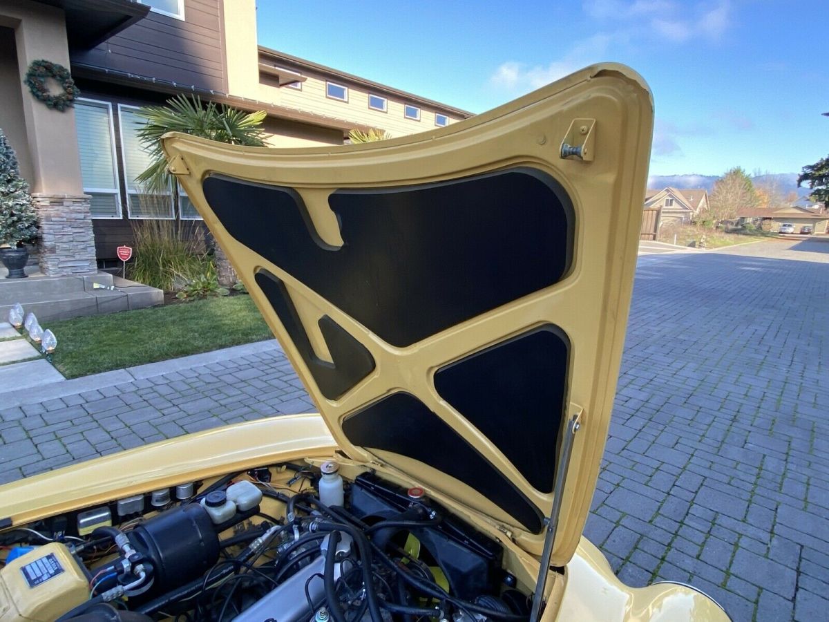 1973 Volvo P1800 P1800 ES - photo 8