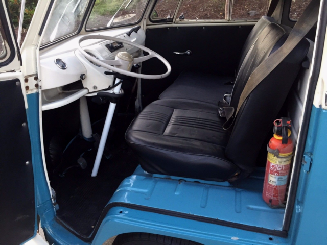 1973 Volkswagen Bus/Vanagon 15 window - photo 12