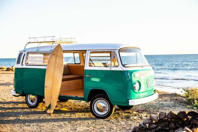 1973 VW BUS Westfalia Style camper 1973 Volkswagen Bus/Vanagon