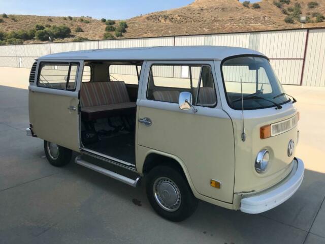 1973 Volkswagen Bus/Vanagon Transporter - photo 6