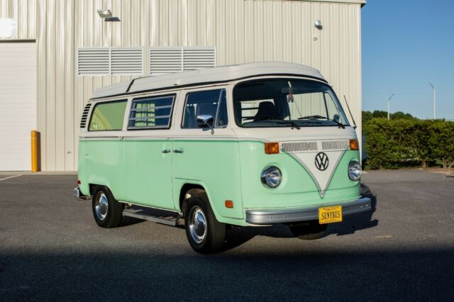 1973 VW Camper Bus Westfalia Recent restoration Show winner RARE AUTOMATIC 1973 Volkswagen Bus/Vanagon