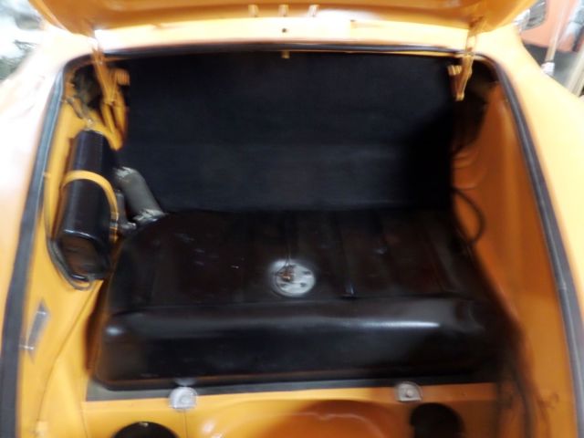 1973 Volkswagen Karmann Ghia DELUXE - photo 3