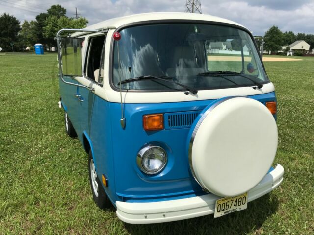 1973 Volkswagen Bus/Vanagon Transporter - photo 2