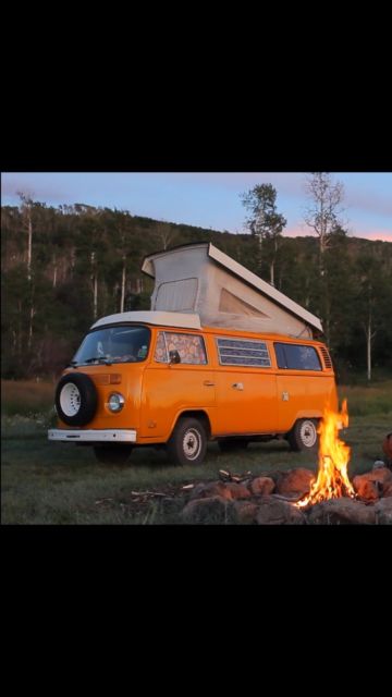 1973 VW Westfalia Bus 1973 Volkswagen Bus/Vanagon Westfalia