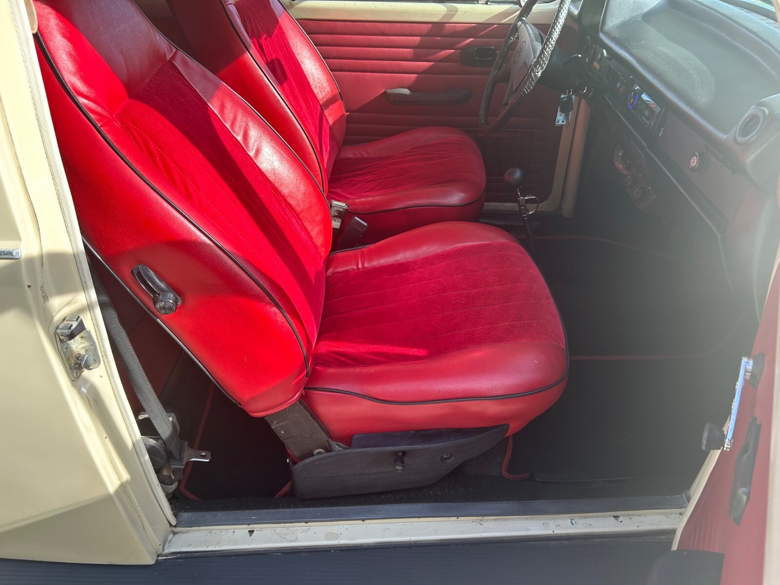 1973 Volkswagen Beetle - Classic - photo 6