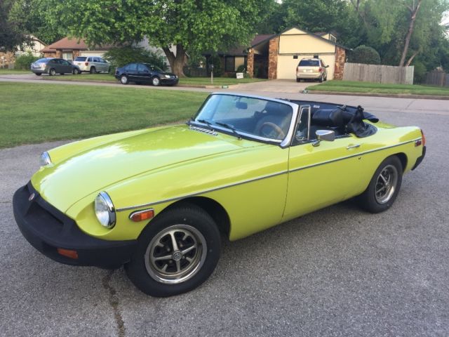1974 1/2 MGB 1974 MG MGB