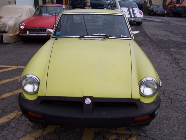 1974 MG MGB - photo 2