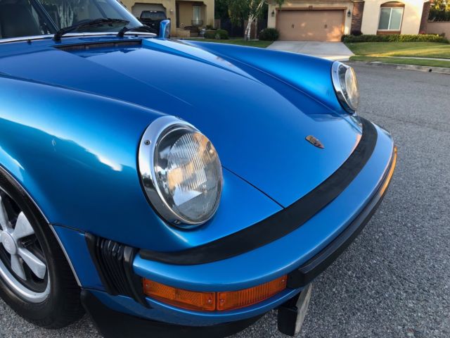 1976 Porsche 911 COUPE CARIBE BLUE WITH C.O.A & SERVICE RECORDS - photo 3