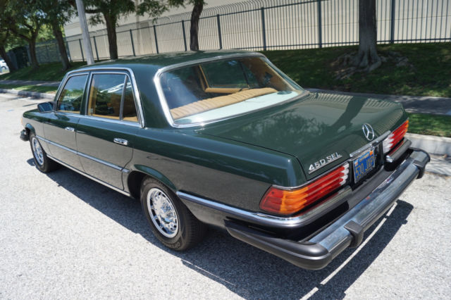 1974 Mercedes-Benz 400-Series 450SEL 4.5 V8 SEDAN IN 'DARK OLIVE' - photo 12