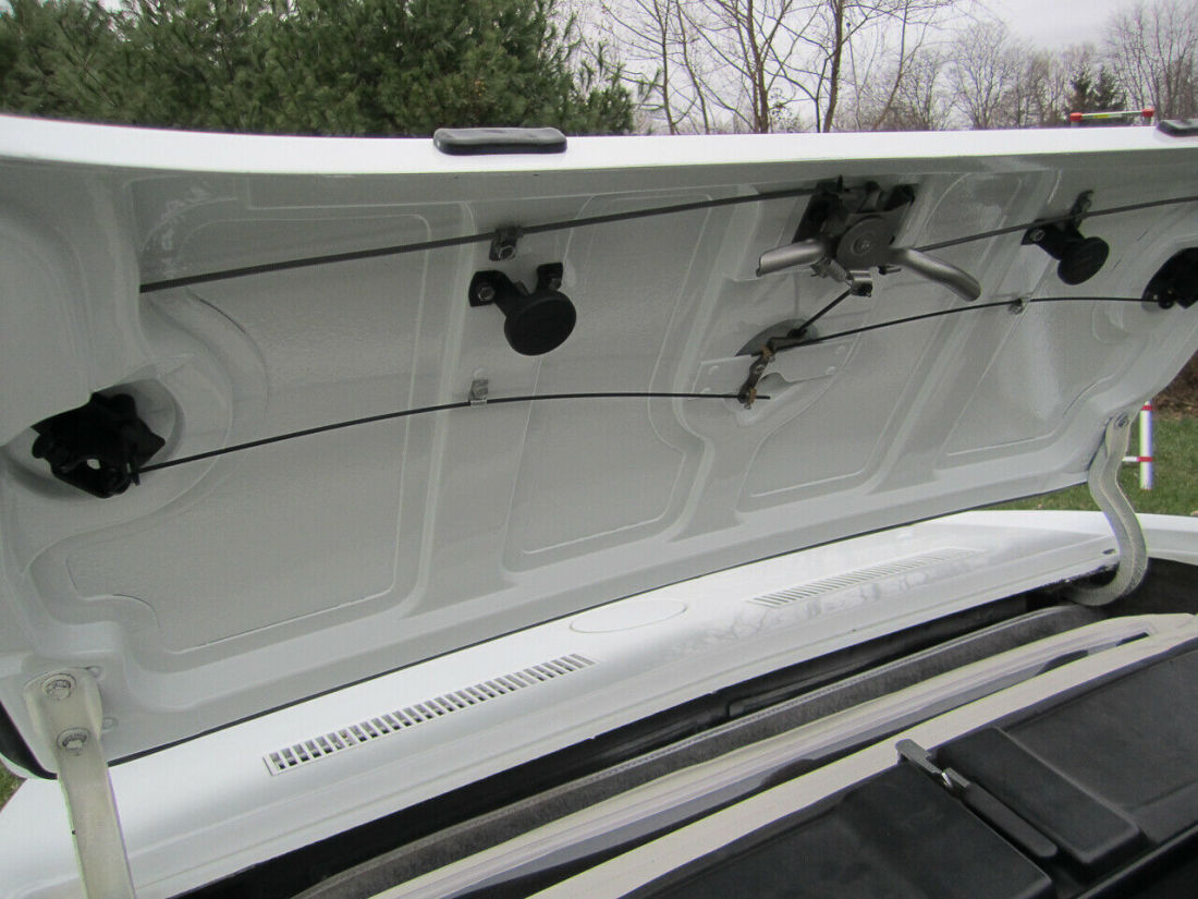 1974 Chevrolet Corvette leather - photo 5