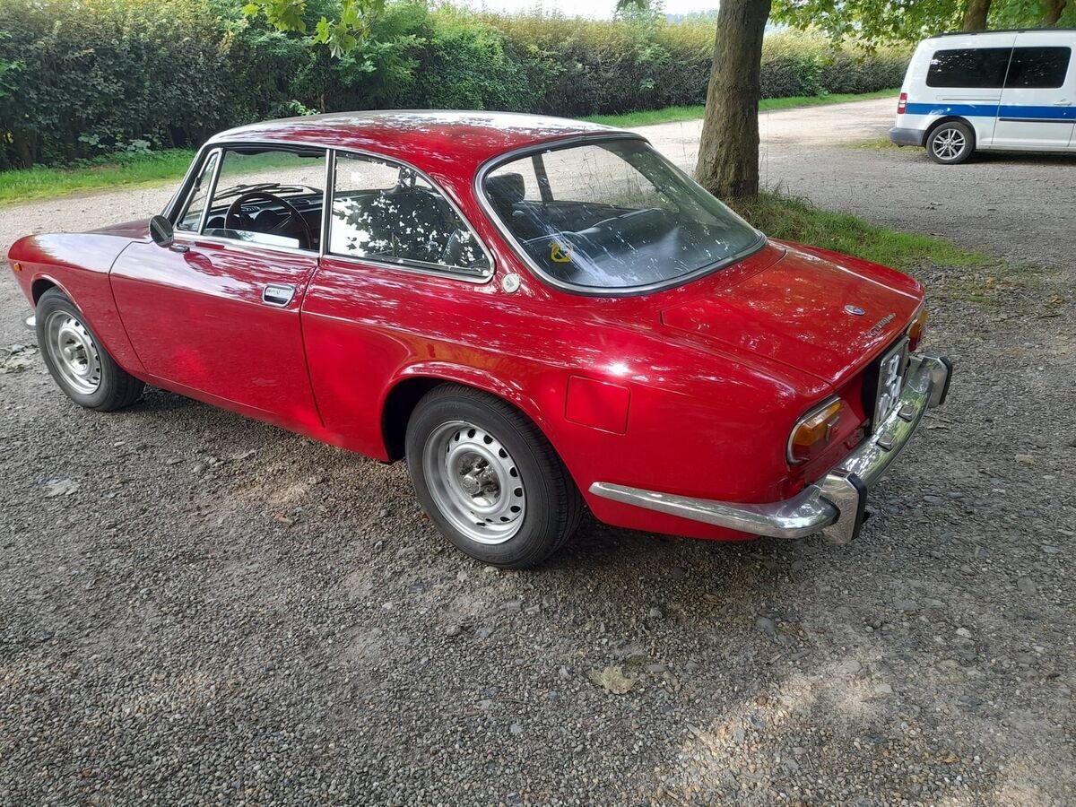 1974 Alfa Romeo 1600 1600 GT, New Rear Axle, Engine, Steering Gear, Brakes - photo 9