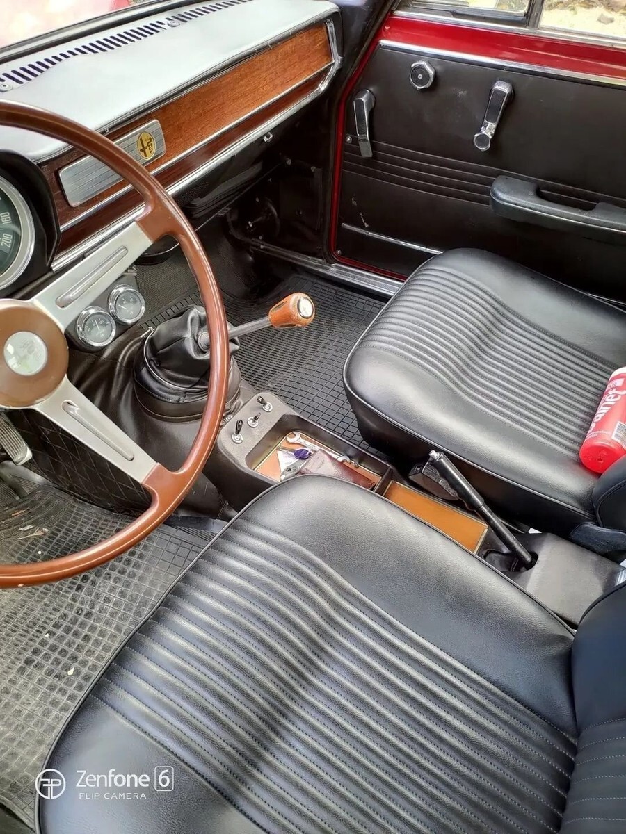 1974 Alfa Romeo 1750 40,900KM - Rare, Perfect Interior, Well Maintained - photo 5