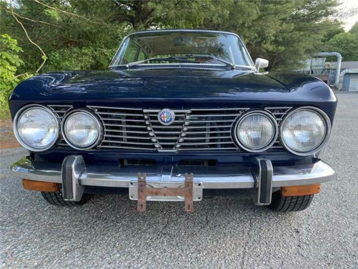 1974 Alfa Romeo GTV - photo 2