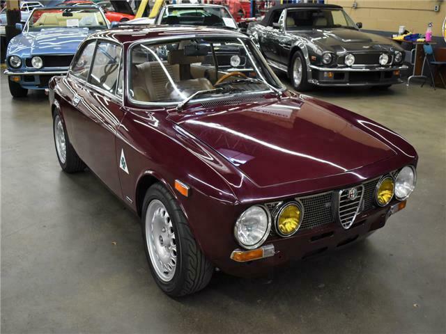 1974 Alfa Romeo GTV 2000