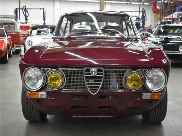 1974 Alfa Romeo GTV 2000 - photo 2