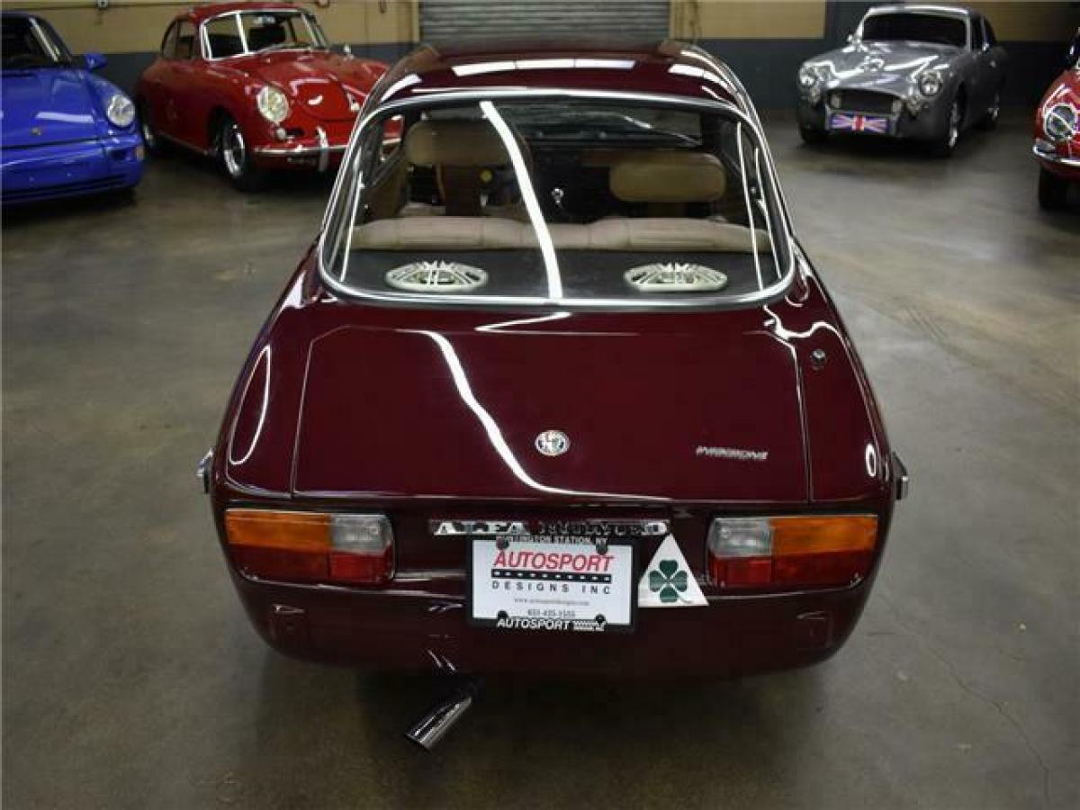 1974 Alfa Romeo GTV 2000 - photo 7