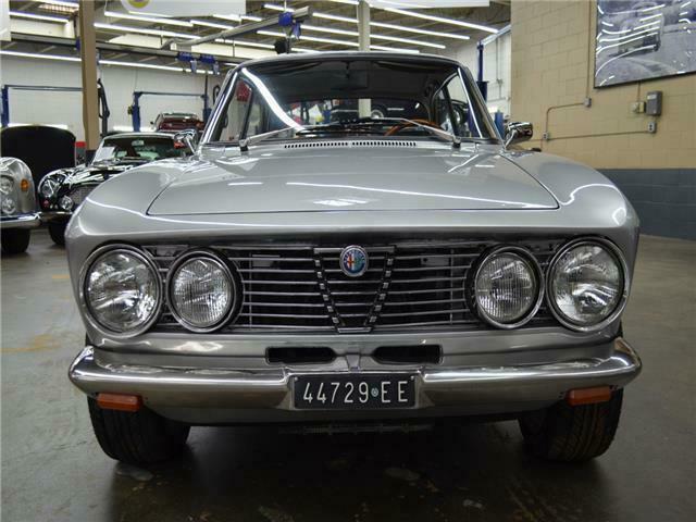 1974 Alfa Romeo GTV 2000 - photo 2